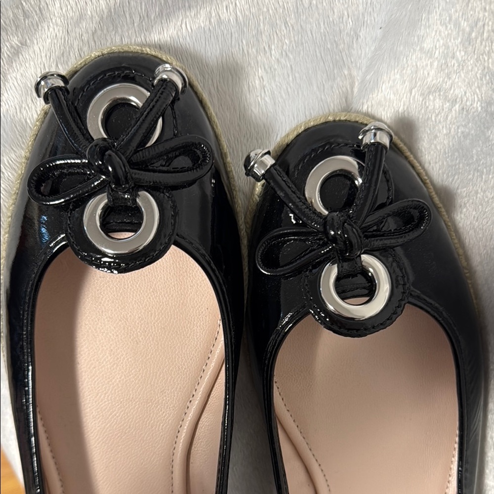 NWOT Elie Tahari Elegant Black Patent Leather Ballet Flats - Picture 5 of 6